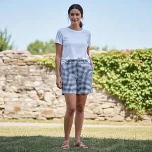16 Women Everyday Plaid Shorts Mid-rise navy blue white chino gingham 7" inseam